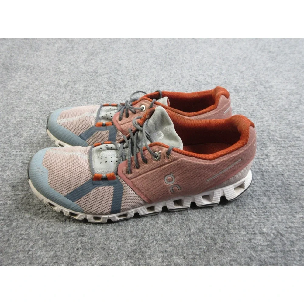 On Cloud Running Shoes Womens Size 9 Lightweight Swiss Athletic Trainers Sneaker